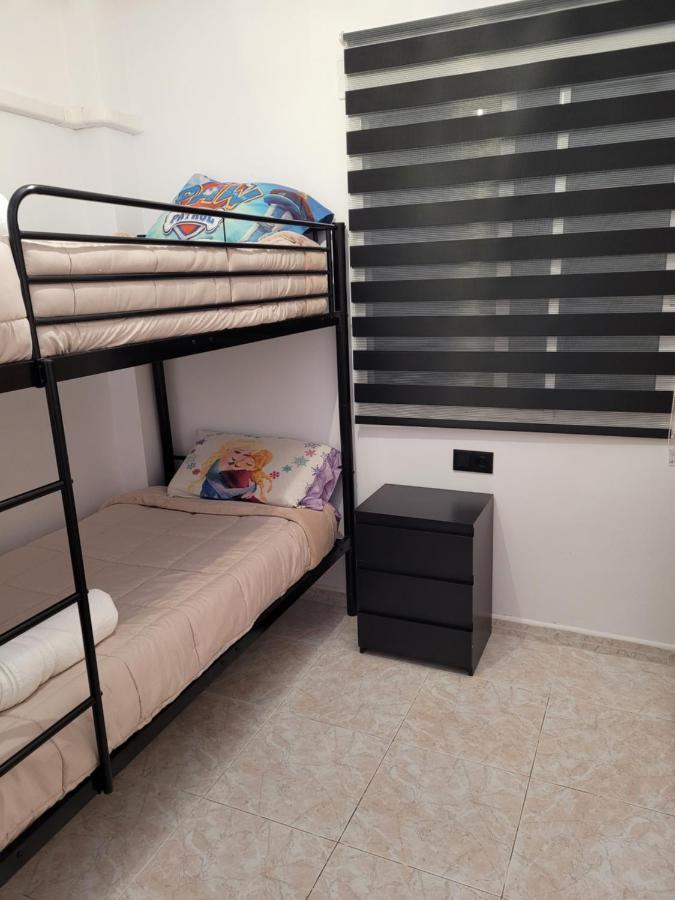 Apartamento Bajo Con Terraza Y Piscina Torrevieja Bagian luar foto